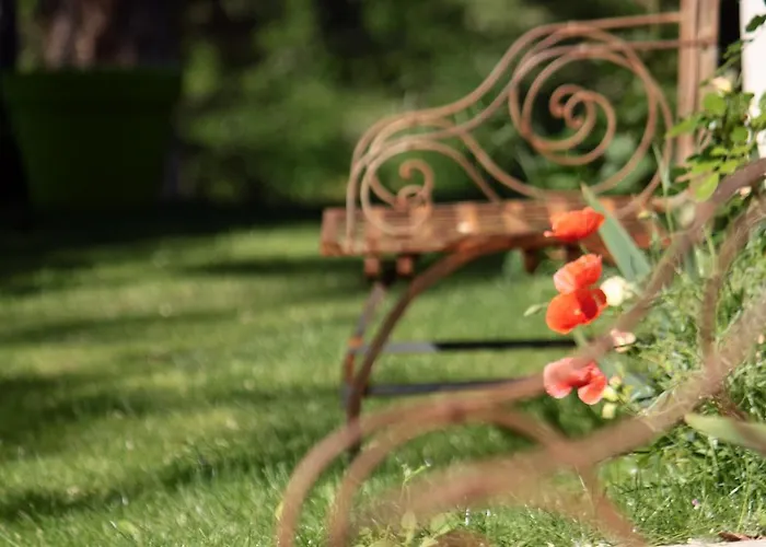 Domaine Le Broual Bed and breakfast