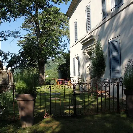 Nocleg ze śniadaniem Domaine Le Broual Saint-Pierre-Toirac