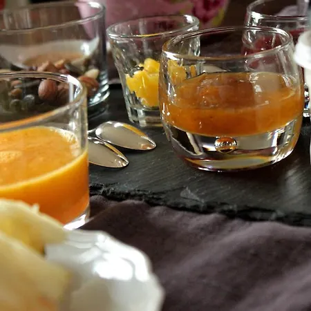 Bed & Breakfast Domaine Le Broual *