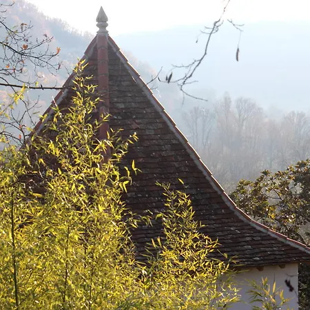 Bed & Breakfast Domaine Le Broual